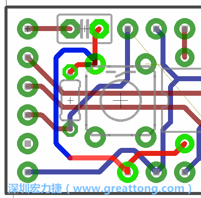 為了要?jiǎng)?chuàng)造一個(gè)電路通道，首先要先點(diǎn)擊重置開關(guān)的連結(jié)點(diǎn)進(jìn)行布線，在電路板的背面繪制線路直到其它線路前的乾淨(jìng)區(qū)域。