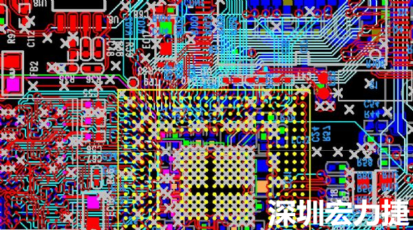 使用HDI布線輔助設(shè)計(jì)工具，可加速設(shè)計(jì)方案線路布設(shè)，同時(shí)可在生產(chǎn)前先利用軟件模擬找出設(shè)計(jì)問題。