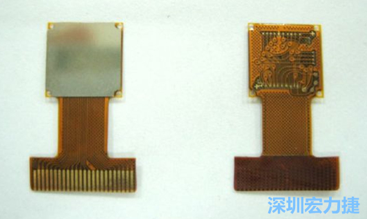 FPC可設(shè)計(jì)的電路復(fù)雜度與密度，比PCB遜色，但可適應(yīng)結(jié)構(gòu)的彈性結(jié)構(gòu)，成為電子產(chǎn)品設(shè)計(jì)重點(diǎn)。