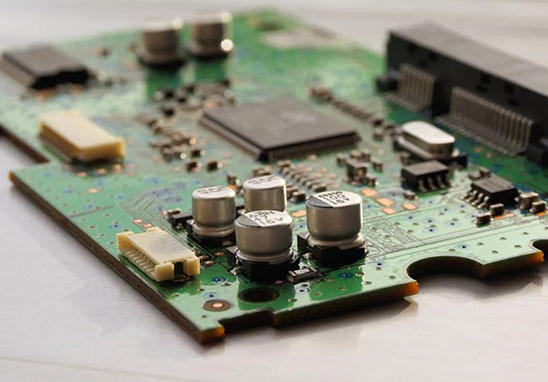 PCB制板工藝中的過(guò)孔塞油是什么意思？